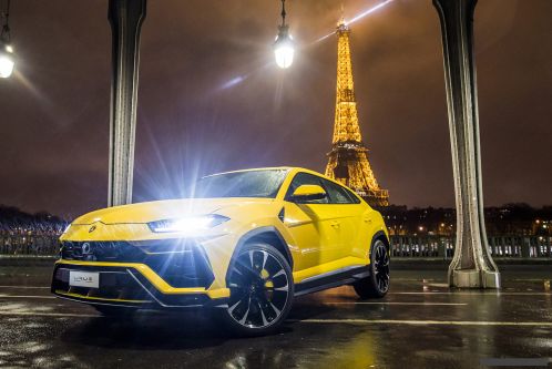 Location Lamborghini - Louer une Lamborghini à Paris et en Europe.  ParisLuxuryCar : location voitures de luxe.